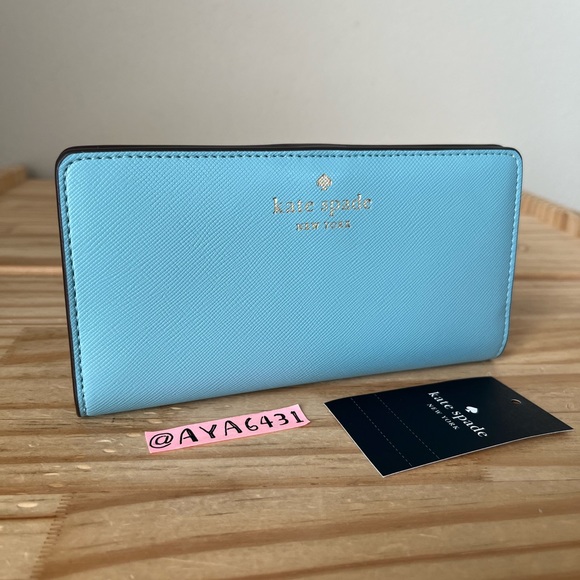 Kate Spade Wallet🎈🎈 - Picture 2 of 8